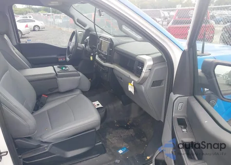 2022 Ford F-150 Xl z USA, uszkodzony, nr VIN 1FTMF1CB5NKE96461